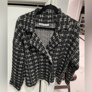 Zara black and white sweater jacket size large